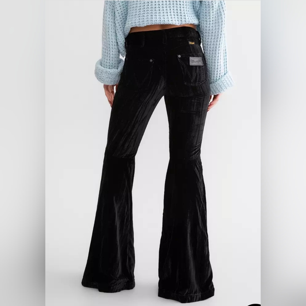Wrangler Black Velvet Wide Leg Jeans - Picture 4 of 5
